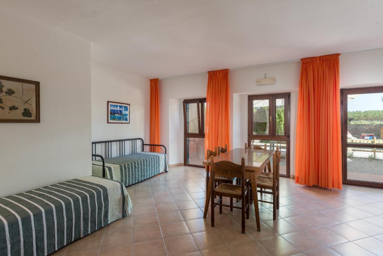 קמפיליה מריטימה Agriturismo Le Vecchie Scuole מראה חיצוני תמונה